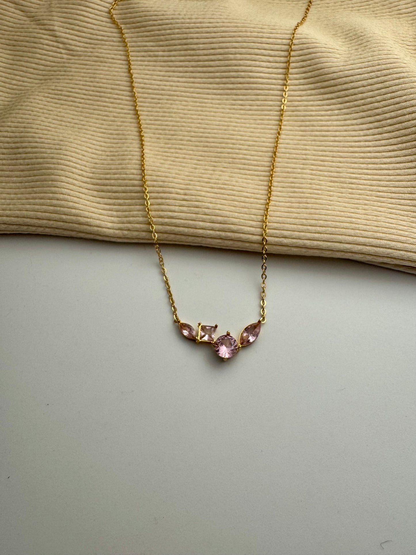 Rose Crystal Vibe Necklace