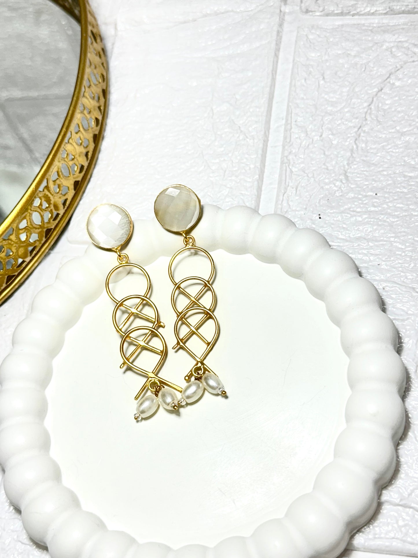 Grey Twirl Earrings