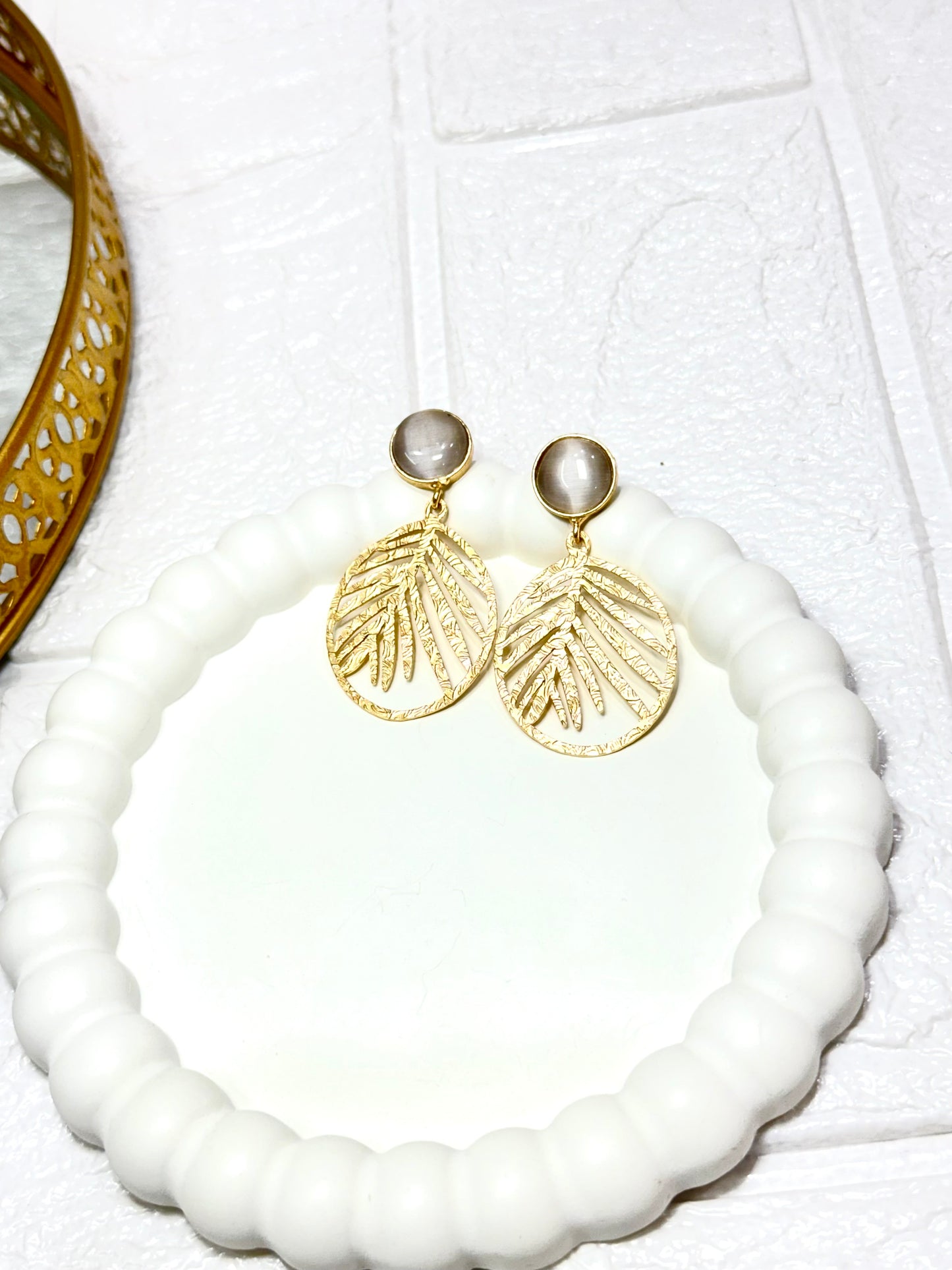 Grey Frond Earrings