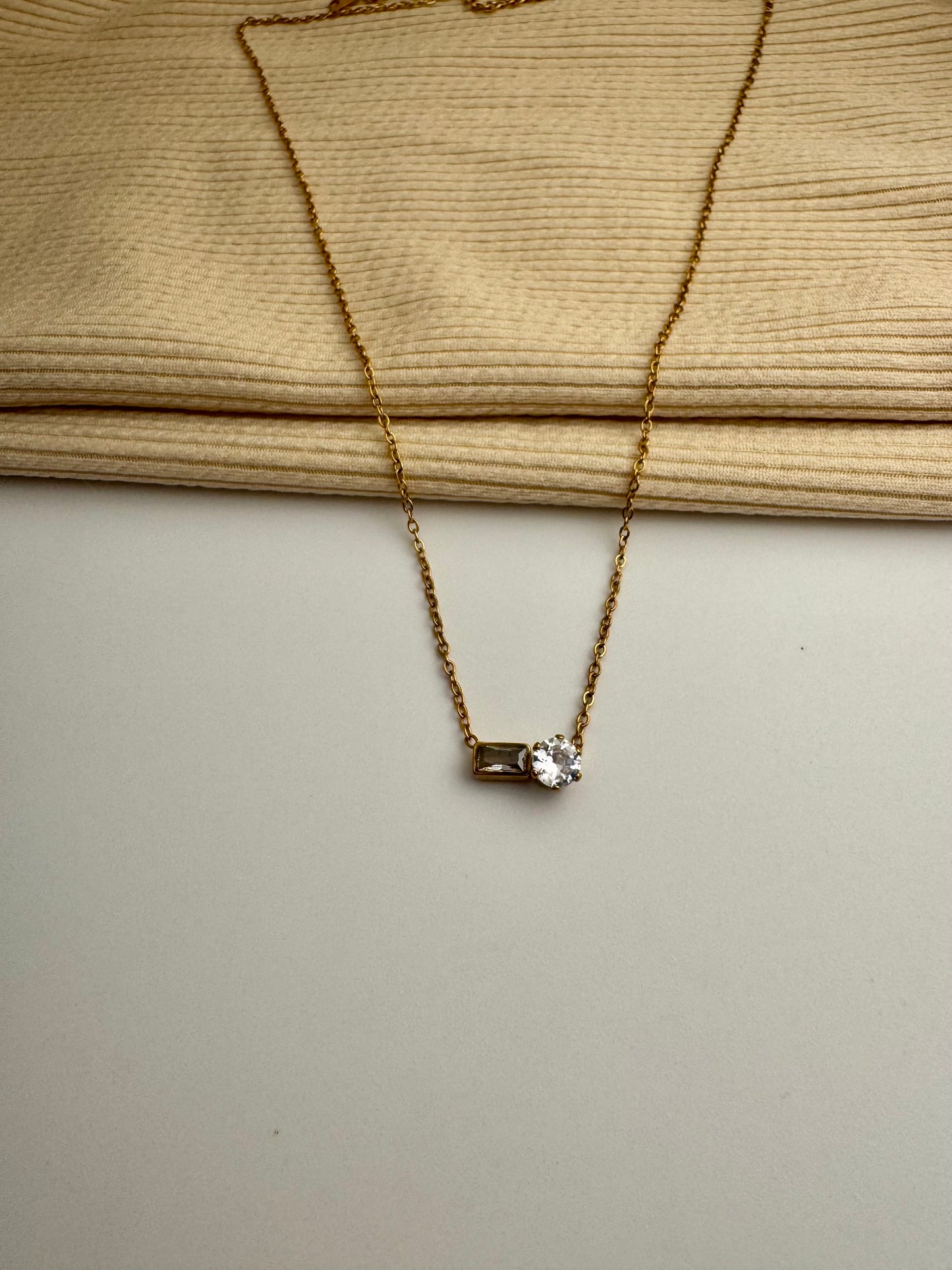 Modern Bar Necklace
