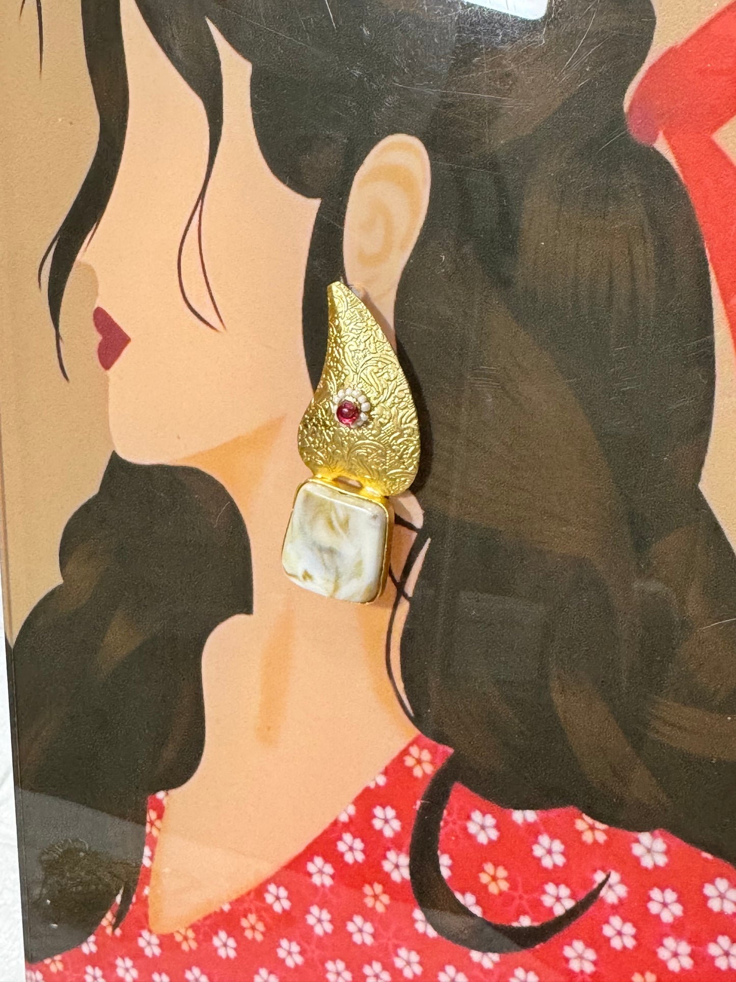 Magenta Kiyana Earrings