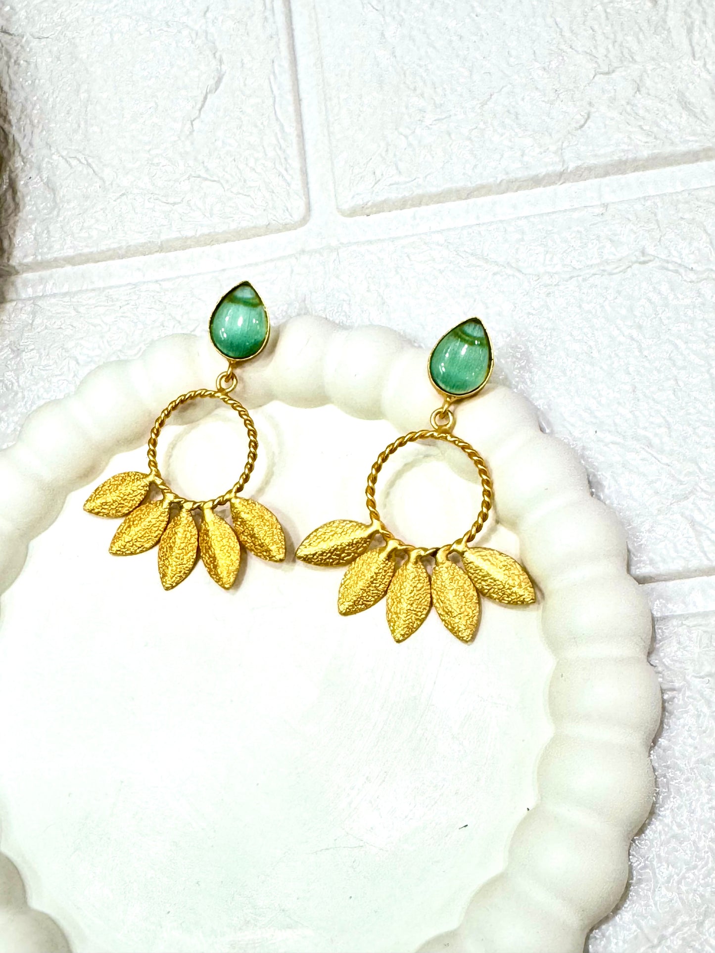 Green Gold petals