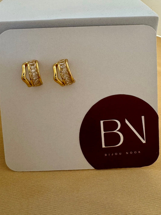 Anti Tarnish Baguette Huggie