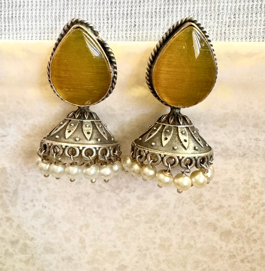 Golden Raha Jhumki