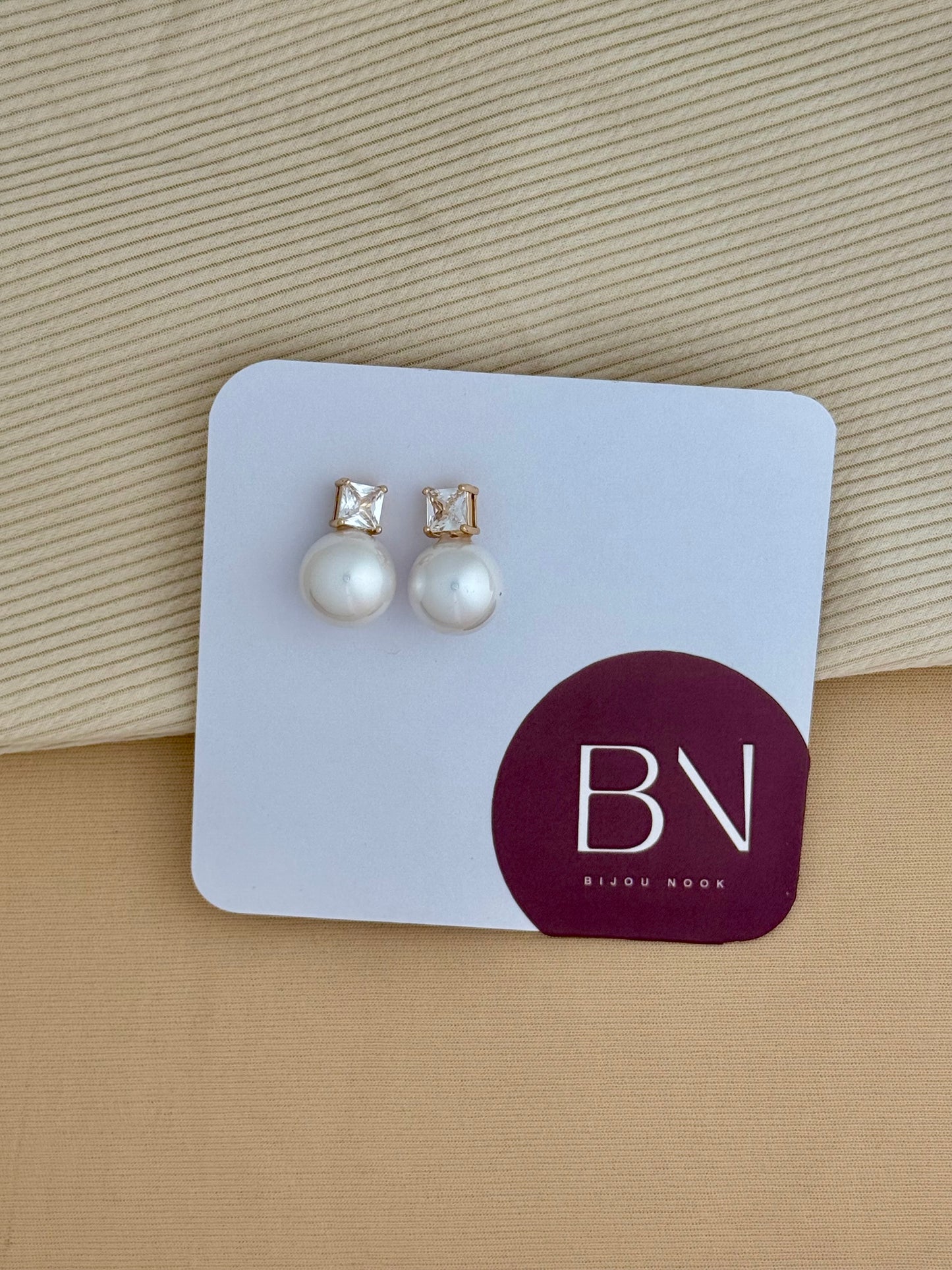 Royal Pearl Spark Studs