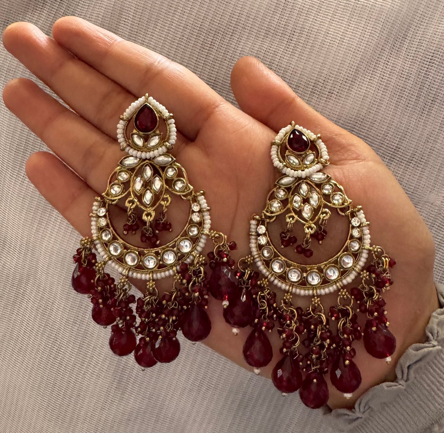 Maroon Haala Chandbaali