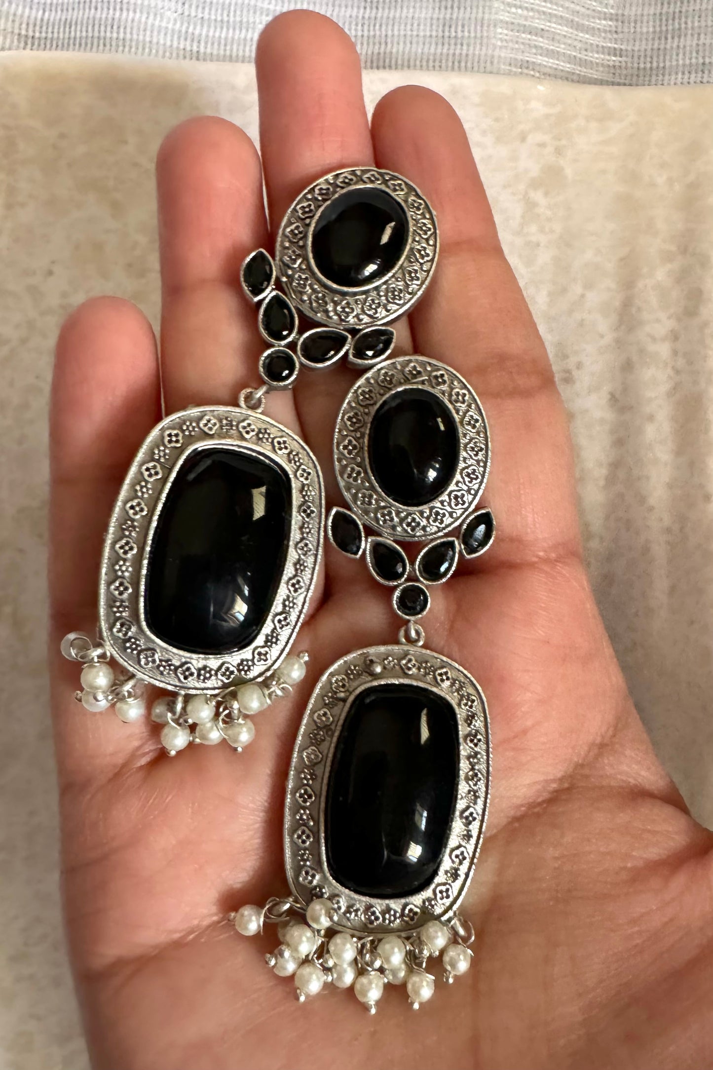 Black Ruhi Danglers