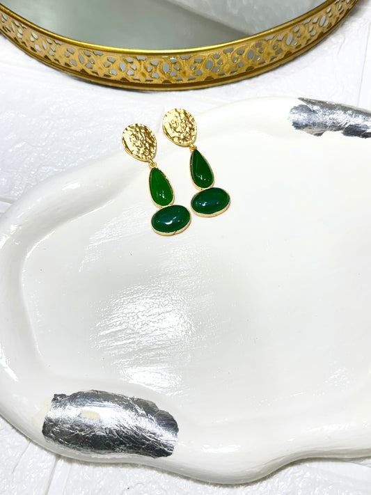 Emerald Hammered Disc Drop Earrings