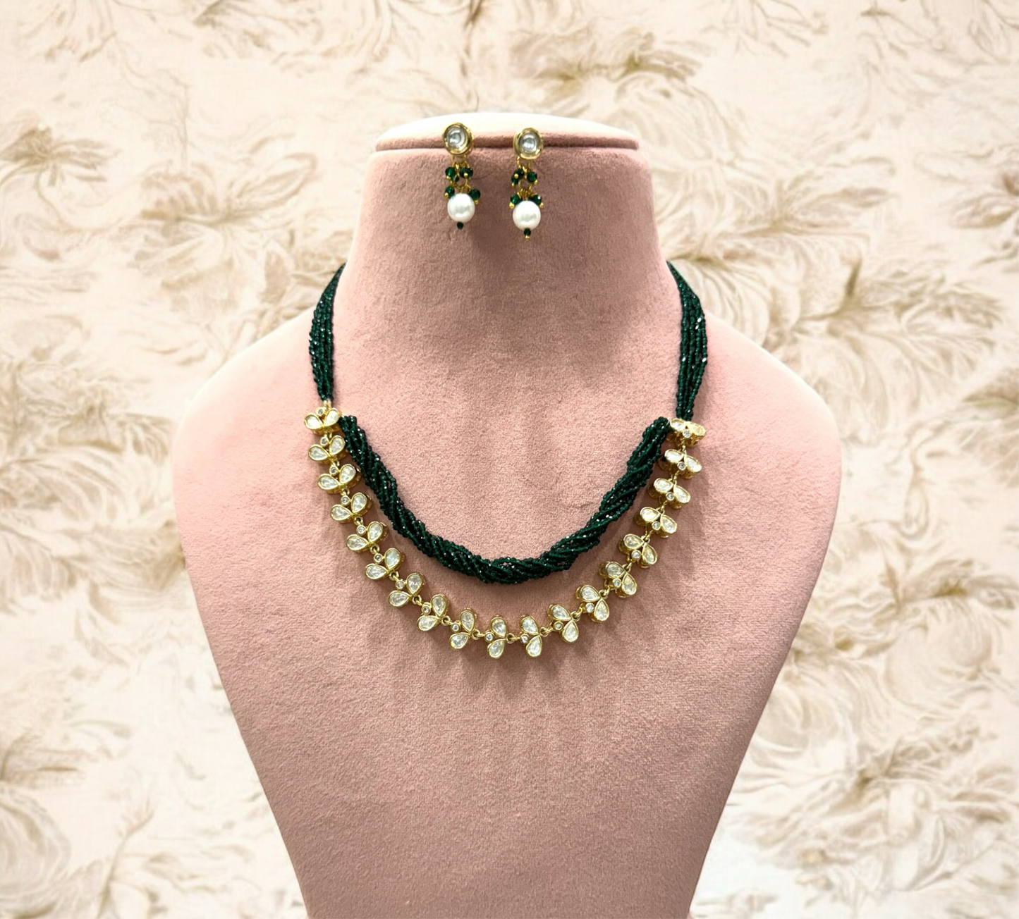 Emerald Chandra Necklace