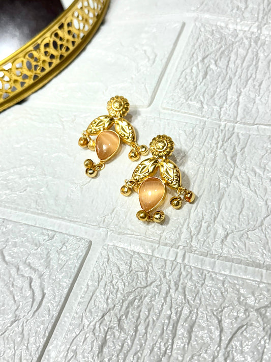 Peach Noor Earrings