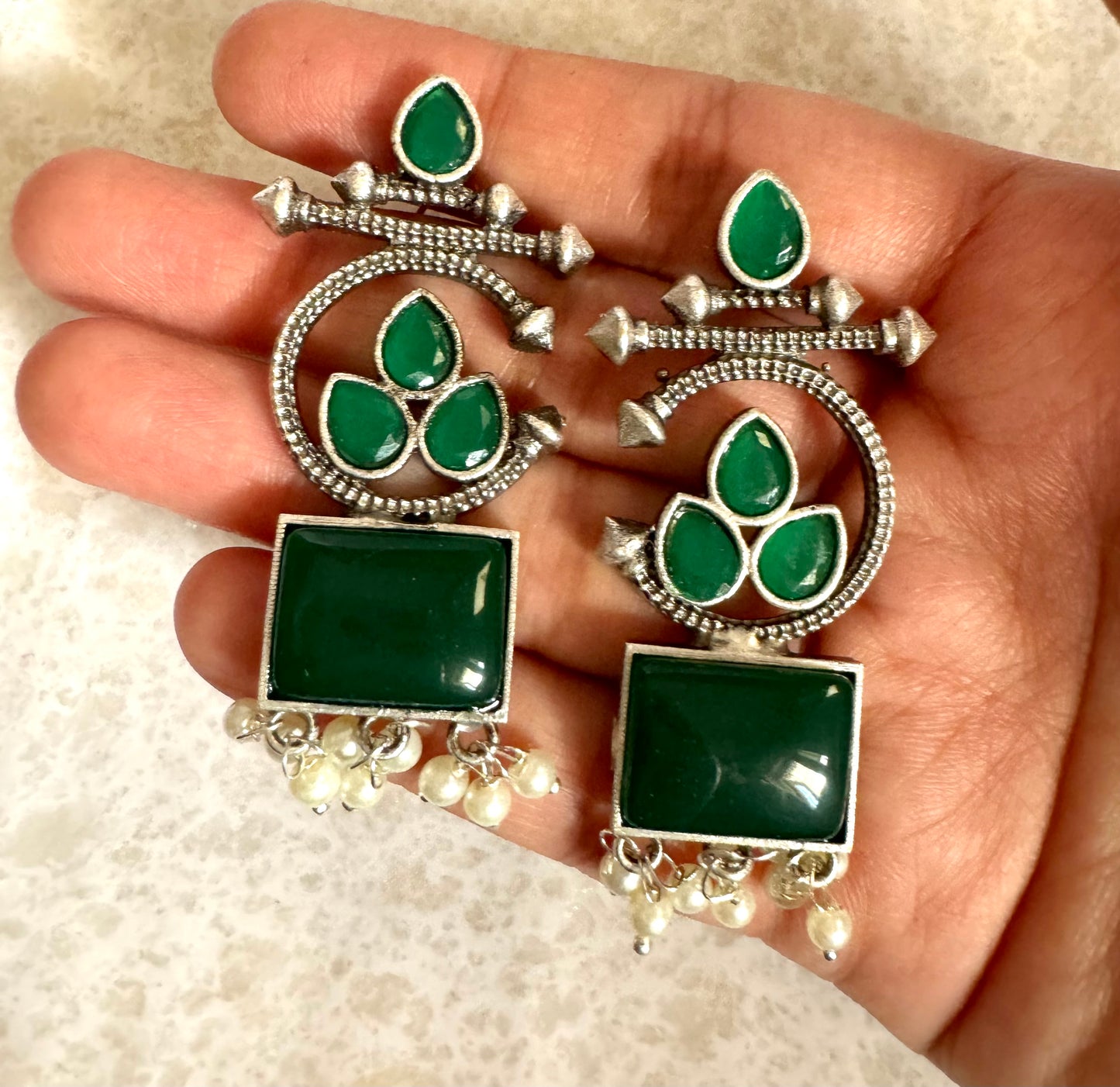 Emerald Elegant Earrings